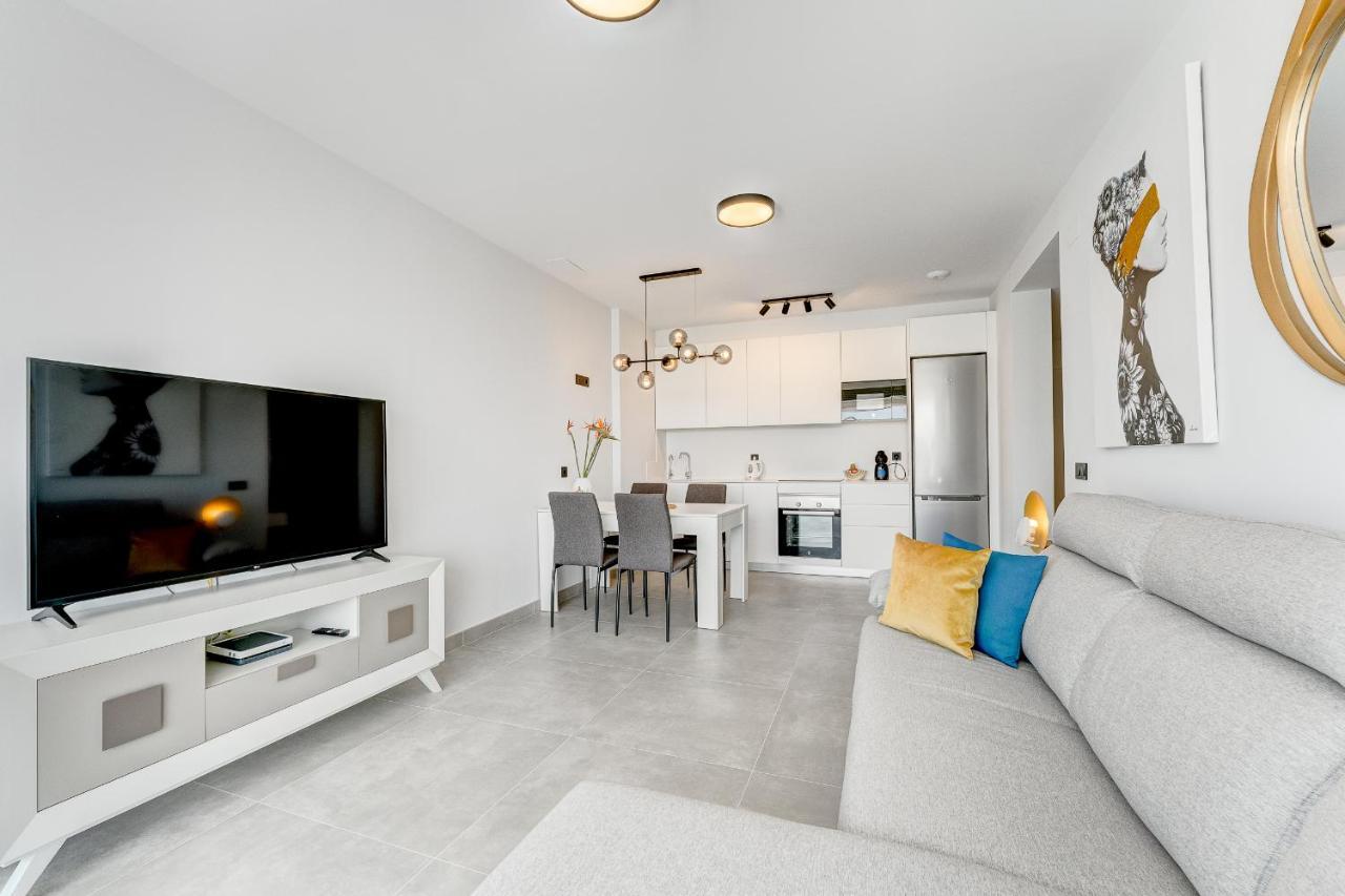 Modern New Apartment Las Terrazas De Costa Adeje. Heated Pool, Big Terrace And Private Parking Екстериор снимка