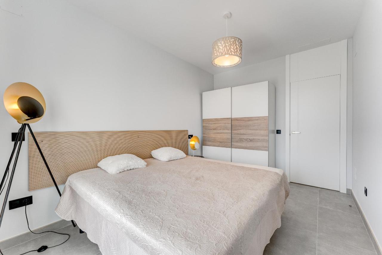 Modern New Apartment Las Terrazas De Costa Adeje. Heated Pool, Big Terrace And Private Parking Екстериор снимка