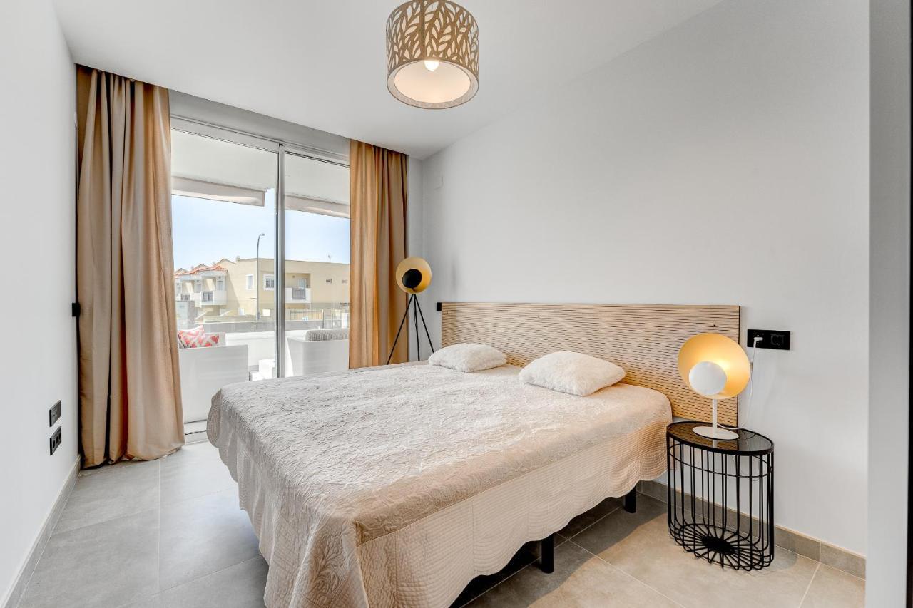 Modern New Apartment Las Terrazas De Costa Adeje. Heated Pool, Big Terrace And Private Parking Екстериор снимка