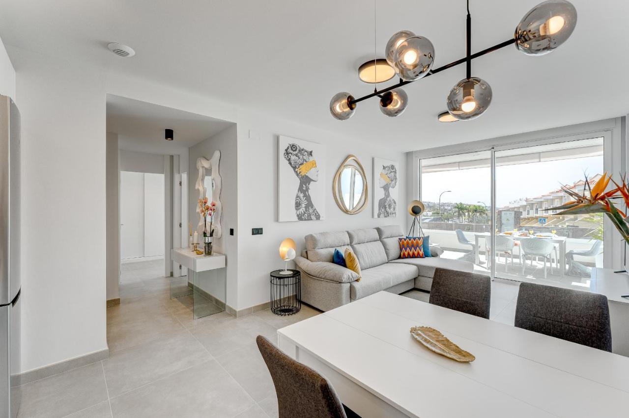 Modern New Apartment Las Terrazas De Costa Adeje. Heated Pool, Big Terrace And Private Parking Екстериор снимка