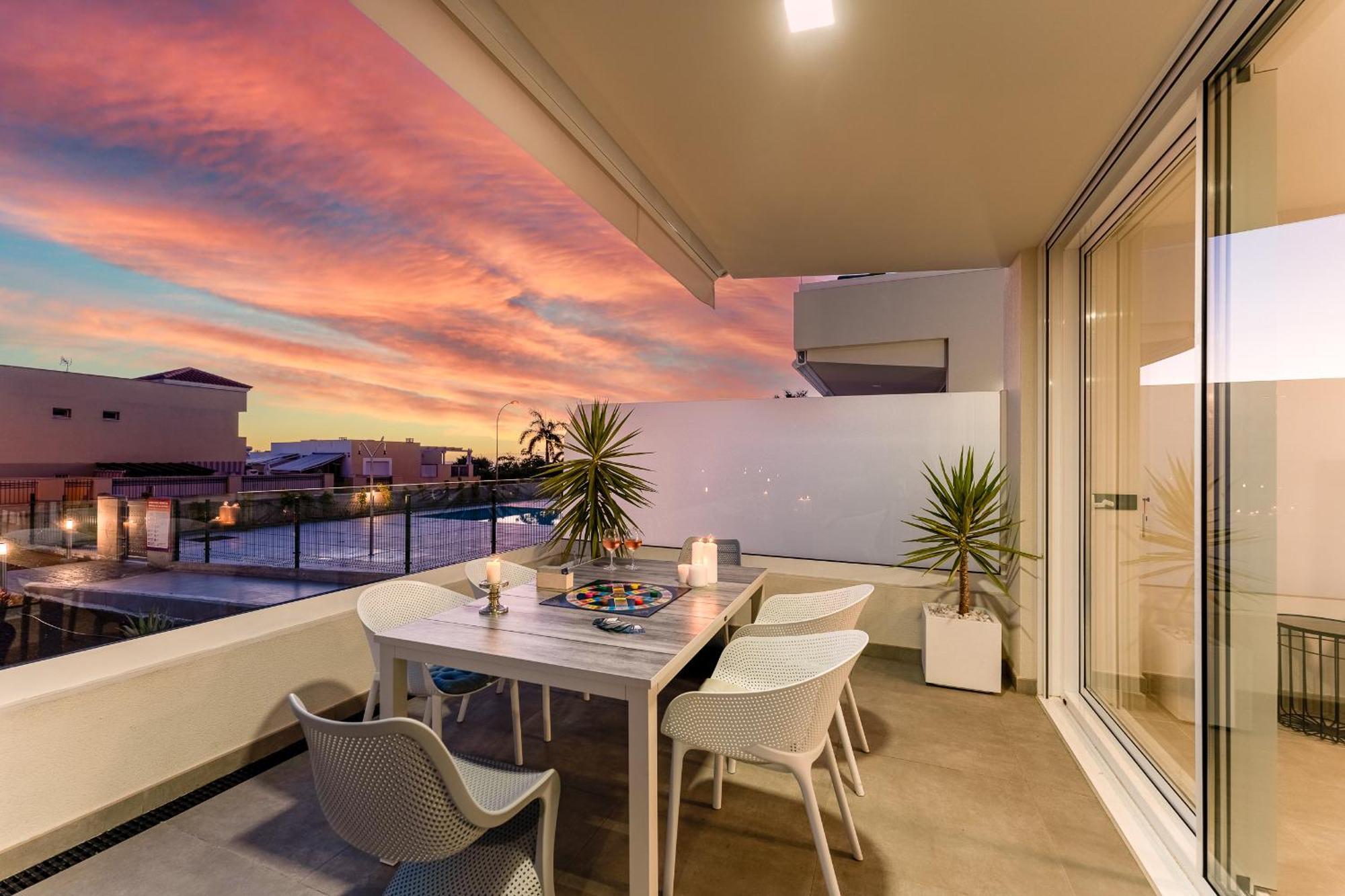 Modern New Apartment Las Terrazas De Costa Adeje. Heated Pool, Big Terrace And Private Parking Екстериор снимка